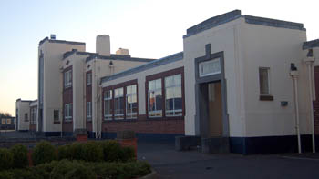 Robert Bloomfield Middle School entrance February 2008